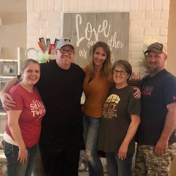 Meet your Posher, Mandy - Picture 1 of 1